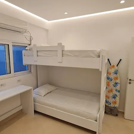 Sea And View Apartment Sarande
