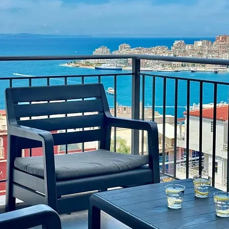 Sea And View Apartament *